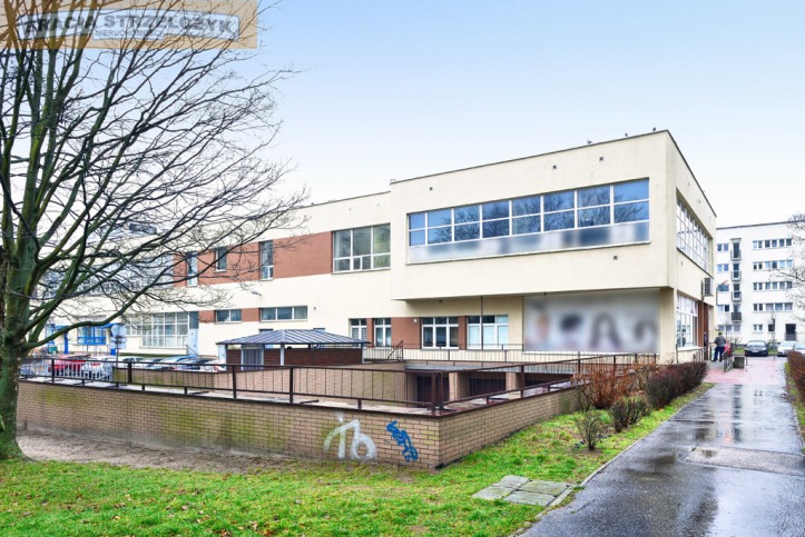 Lokal Wynajem  Bielany Władysława Broniewskiego 11